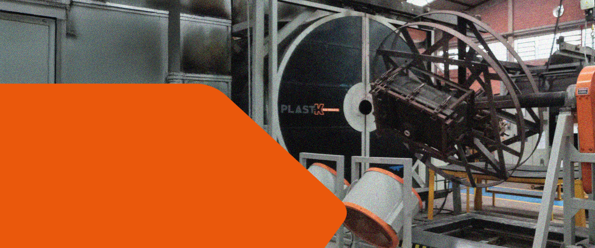 SOLUÇÃO INOVADORA EM ROTOMOLDAGEM